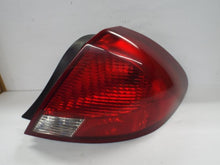 Load image into Gallery viewer, TAIL LIGHT LAMP ASSEMBLY Ford Taurus 00 01 02 03 Right - MRK423596