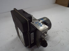 Load image into Gallery viewer, ABS PUMP Escalade Silverado Yukon Sierra Denali 2009 09 10 11 12 - 14 - MRK432781