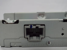 Load image into Gallery viewer, INFO-GPS SCREEN Ford Fusion Mercury Milan 2010 10 - MRK441847