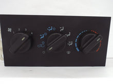 Load image into Gallery viewer, Temperature Controls Jeep Cherokee 1997 - MRK442084