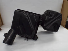 Load image into Gallery viewer, AIR CLEANER BOX Subaru Legacy 2010 10 2011 11 2012 12 - MRK442429