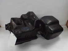 Load image into Gallery viewer, AIR CLEANER BOX Subaru Legacy 2010 10 2011 11 2012 12 - MRK442429