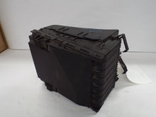 Load image into Gallery viewer, FUSE BOX Volkswagen EOS Golf Golf GTI Jetta Tiguan 2007-2015 - MRK442489