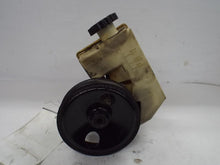 Load image into Gallery viewer, Power Steering Pump Jeep Liberty 2005 - MRK442963