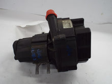 Load image into Gallery viewer, AIR INJECTION PUMP SMOG Mercedes CL500 G500 C320 ML320 98 99 00 01 02 03 04 - 06 - MRK443142