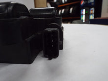 Load image into Gallery viewer, IGNITION COIL Mercedes C280 CL500 CLS55 1998 98 99 - 06 - MRK443166