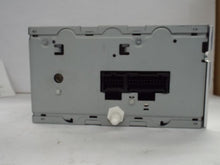 Load image into Gallery viewer, RADIO Blazer S10 Jimmy Avalanche Escalade 2500 3500 2003 03 04 05 AM FM CD - MRK443221