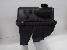 Load image into Gallery viewer, AIR CLEANER BOX Toyota Camry Solara 04 05 06 07 08 - MRK443573