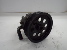 Load image into Gallery viewer, Power Steering Pump Cadillac CTS 2006 - MRK443685
