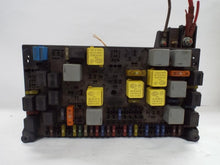 Load image into Gallery viewer, FUSE BOX ML320 ML350 ML430 ML500 ML55 98 99 00 01 02 03 04 05 - MRK443755