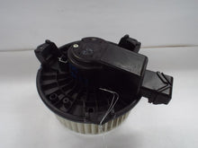 Load image into Gallery viewer, HEATER BLOWER MOTOR Crosstour Accord TSX 2008 08 2009 09 10 11 12 13 - MRK443879