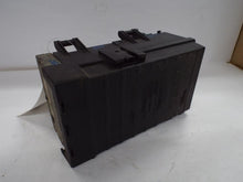 Load image into Gallery viewer, Fuse Box Dodge Caravan 2005 - MRK443997