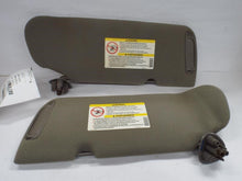 Load image into Gallery viewer, Interior Sun Visors SILVERADO 1500 PICKUP 2002 - MRK444081