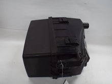 Load image into Gallery viewer, Fuse Box Hyundai Genesis 2010 - MRK444181