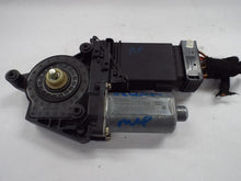 Load image into Gallery viewer, Power Window Motor Volkswagen Passat 2003 - MRK444443