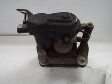 Load image into Gallery viewer, REAR BRAKE CALIPER Cherokee 200 14 15 16 17 18 19 20 Right - MRK444543