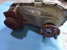 Load image into Gallery viewer, TRANSFER CASE Jeep Commander Grand Cherokee 05 06 07 08 09 10 - MRK444638