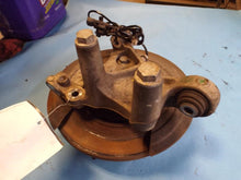 Load image into Gallery viewer, Rear Hub With Spindle Chevrolet Malibu 2016 - MRK451133