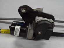 Load image into Gallery viewer, Windshield Wiper Motor Lincoln Navigator 2012 - MRK451284