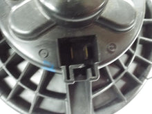 Load image into Gallery viewer, BLOWER MOTOR Tundra Sequoia 01 02 03 04 05 06 07 - MRK451526
