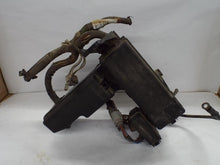 Load image into Gallery viewer, FUSE BOX Toyota Tundra 2005 05 2006 06 - MRK451605