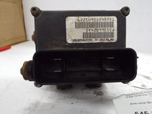 Load image into Gallery viewer, ABS Pump DODGE 2500 PICKUP 2006 - MRK451709