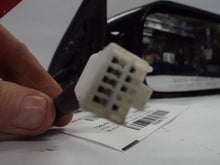 Load image into Gallery viewer, SIDE VIEW DOOR MIRROR Toyota Avalon 00 01 02 03 04 Right - MRK451773