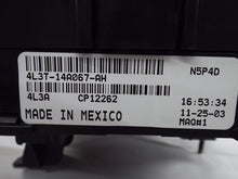 Load image into Gallery viewer, Fuse Box FORD F150 PICKUP 2004 - MRK451844