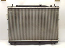 Load image into Gallery viewer, RADIATOR Cadillac CTS 2004 04 2005 05 2006 06 AT - MRK452033