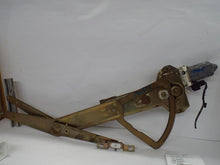 Load image into Gallery viewer, FRONT WINDOW REGULATOR Saab 900 9-3 1995 95 96 97 - 03 Convertible Right - MRK452057