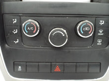 Load image into Gallery viewer, Temperature Controls GRAND CHEROKEE 2012 - MRK452268