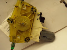Load image into Gallery viewer, REAR DOOR WINDOW REGULATOR POWER Audi Q7 07 08 09 10 11 12 Right - MRK452276