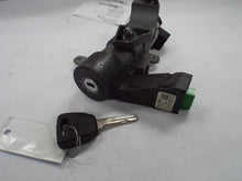 Load image into Gallery viewer, IGNITION SWITCH Volvo S60 V70 XC90 1995 95 96 97 - 08 - MRK452574