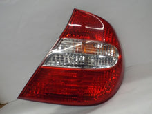 Load image into Gallery viewer, TAIL LIGHT LAMP ASSEMBLY Camry 2002 02 2003 03 2004 04 Right - MRK452583
