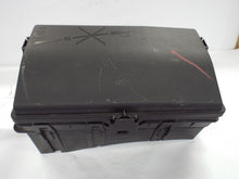 Load image into Gallery viewer, Fuse Box Buick Lacrosse 2013 - MRK452769