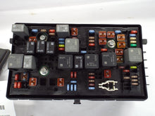 Load image into Gallery viewer, Fuse Box Buick Lacrosse 2013 - MRK452769