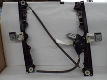 Load image into Gallery viewer, FRONT WINDOW REGULATOR Commander 2006 06 2007 07 08 09 10 Right - MRK452784