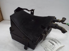 Load image into Gallery viewer, Fuse Box Subaru Legacy 2005 - MRK452925
