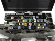 Load image into Gallery viewer, Fuse Box FORD F150 PICKUP 2009 - MRK453476