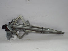 Load image into Gallery viewer, FRONT WINDOW REGULATOR Toyota Highlander 2001 01 02 03 04 05 06 07 Right - MRK453621