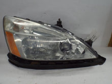 Load image into Gallery viewer, HEADLIGHT LAMP ASSEMBLY Honda Accord 03 04 05 06 07 Right - MRK453717