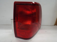 Load image into Gallery viewer, OUTER TAIL LIGHT LAMP Lincoln Navigator 03 04 05 06 Right - MRK453739