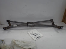 Load image into Gallery viewer, Windshield Wiper Transmission Chevrolet Traverse 2012 - MRK453809