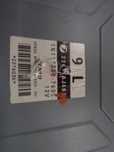 Load image into Gallery viewer, ECU ECM COMPUTER Subaru Legacy 2005 05 - MRK453824