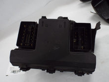 Load image into Gallery viewer, Fuse Box Ford Fusion 2014 - MRK454144