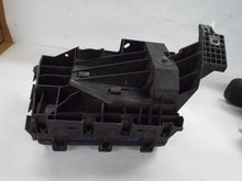 Load image into Gallery viewer, Fuse Box Ford Fusion 2014 - MRK454144