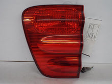 Load image into Gallery viewer, TAIL LIGHT LAMP ASSEMBLY Toyota Sequoia 01 02 03 04 Right - MRK454444