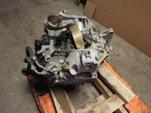 Load image into Gallery viewer, TRANSMISSION Hyundai Elantra 2017 17 2018 18 - MRK455161