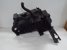 Load image into Gallery viewer, Fuse Box Chevrolet Cobalt 2007 - MRK455297