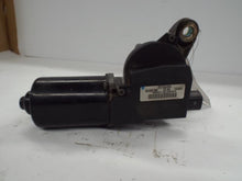 Load image into Gallery viewer, WIPER MOTOR Camry 1997 97 1998 98 1999 99 2000 00 01 - MRK455330